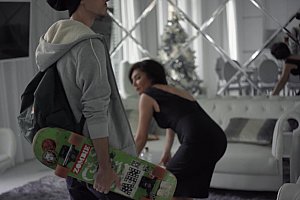 艹小骚逼视频