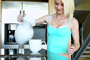 brazzers欧美老师大屁股